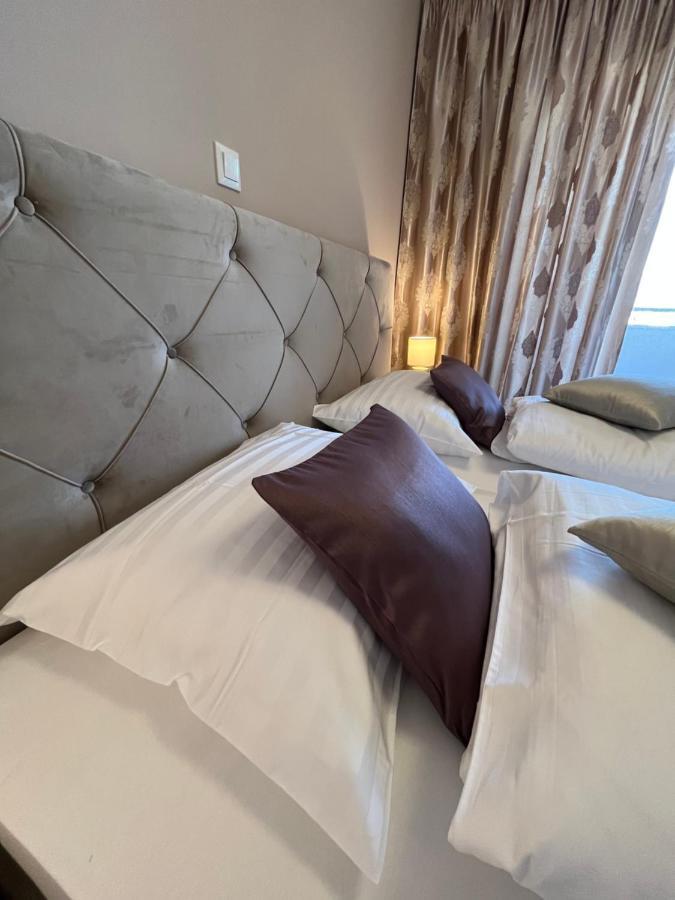 Apartman Yacht Медулин Екстериор снимка