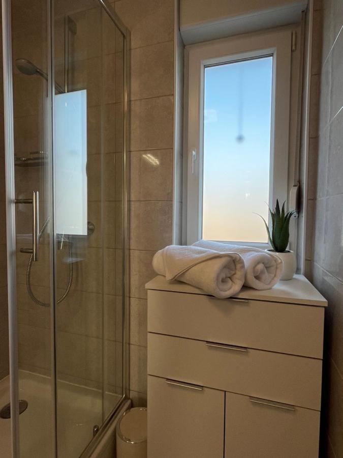 Apartman Yacht Медулин Екстериор снимка