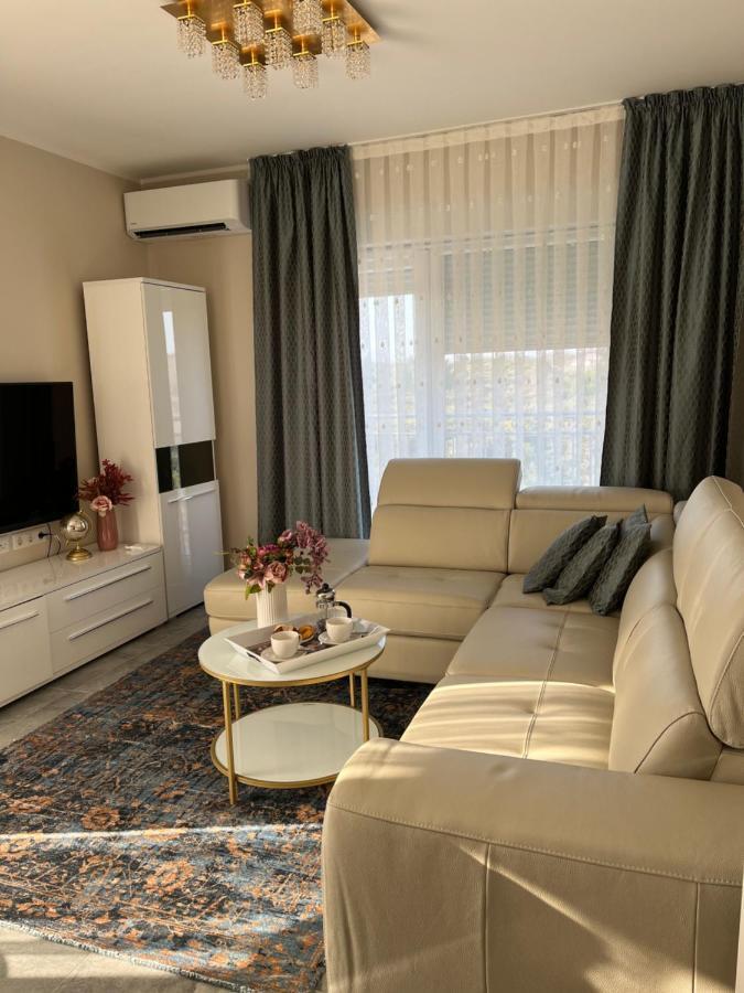 Apartman Yacht Медулин Екстериор снимка