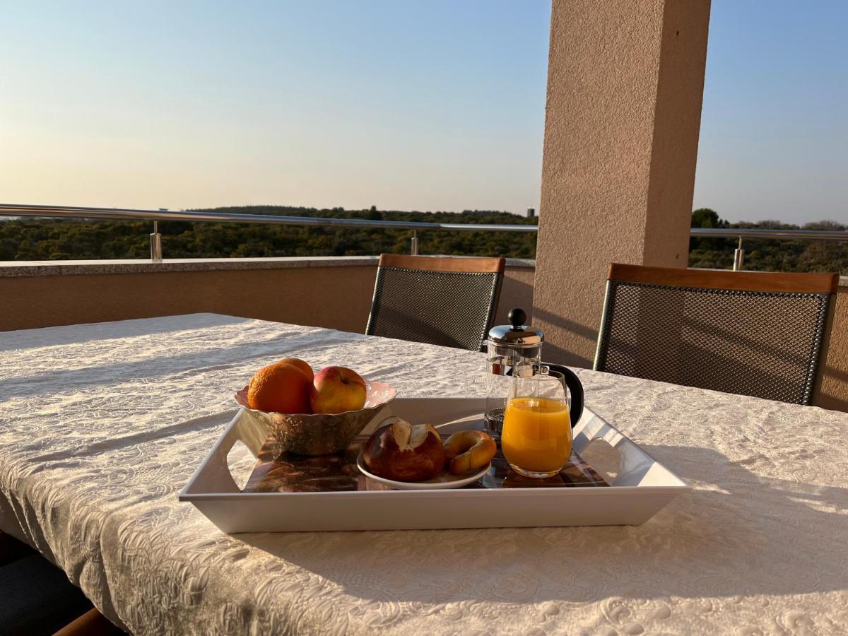 Apartman Yacht Медулин Екстериор снимка