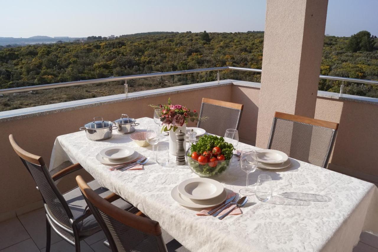 Apartman Yacht Медулин Екстериор снимка