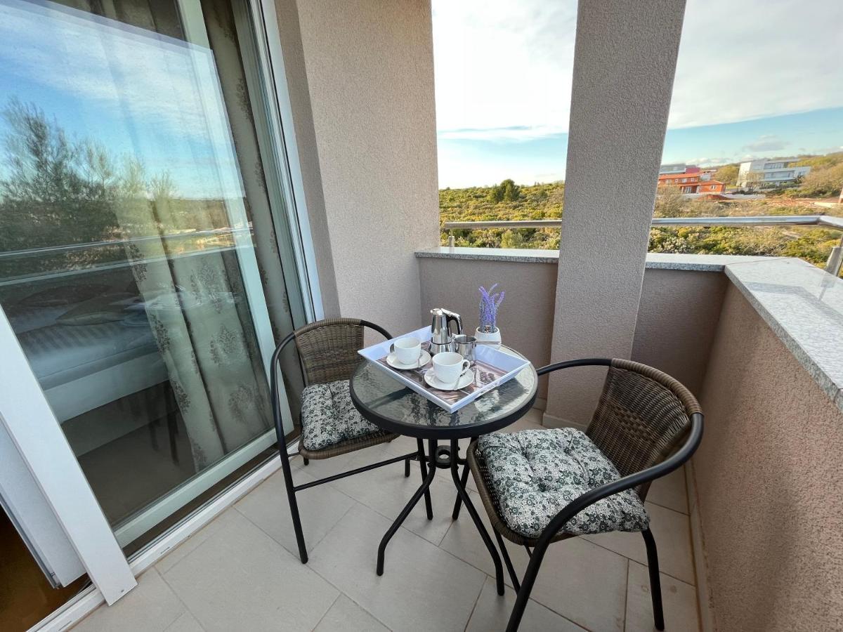 Apartman Yacht Медулин Екстериор снимка