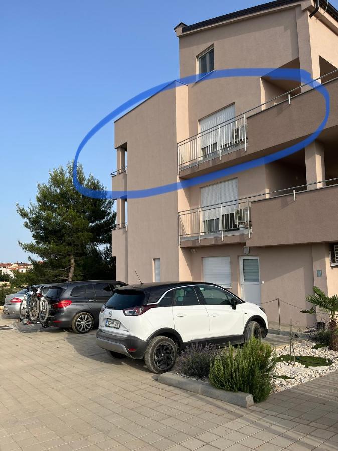Apartman Yacht Медулин Екстериор снимка