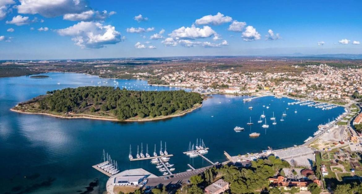 Apartman Yacht Медулин Екстериор снимка
